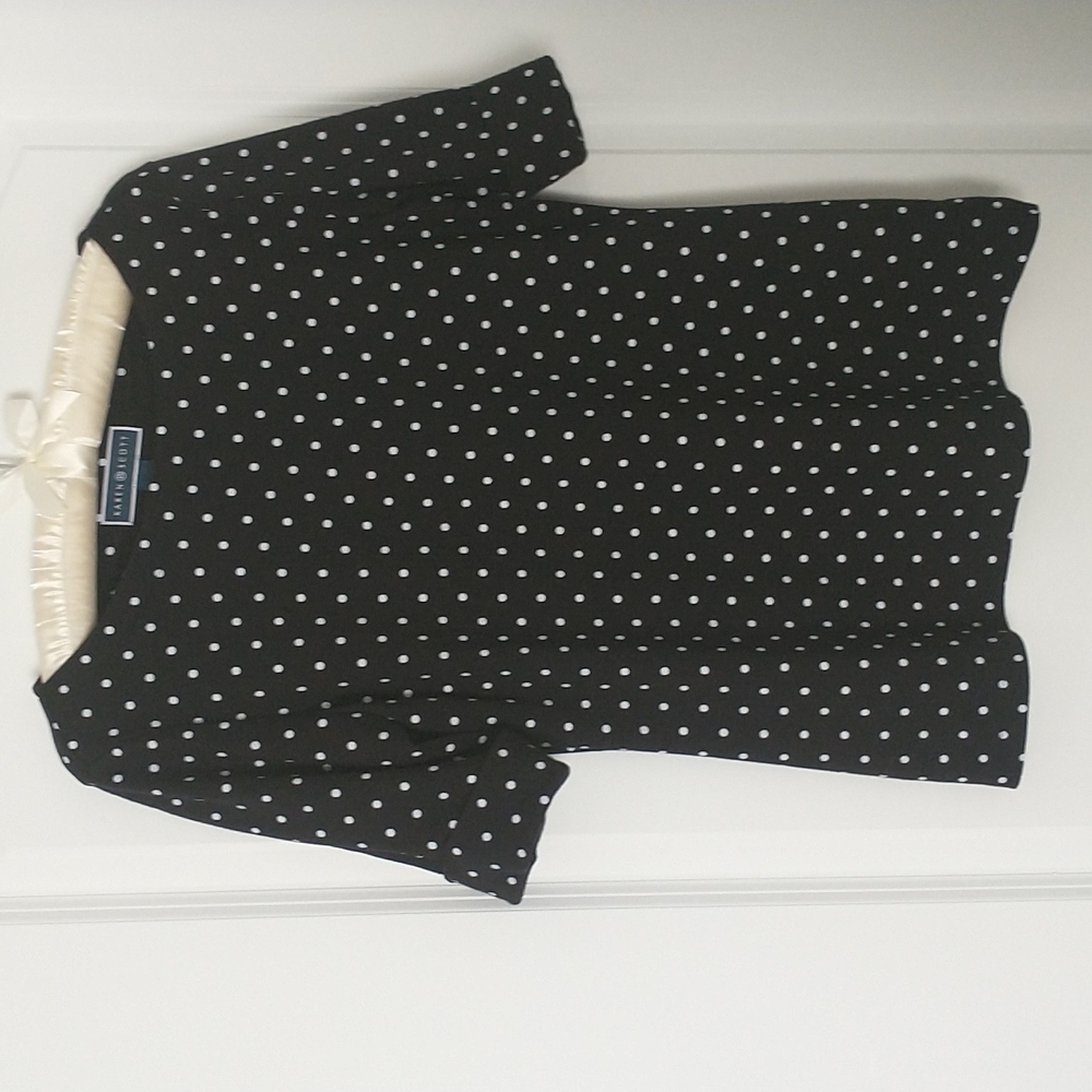 Karen Scott polka dot black top